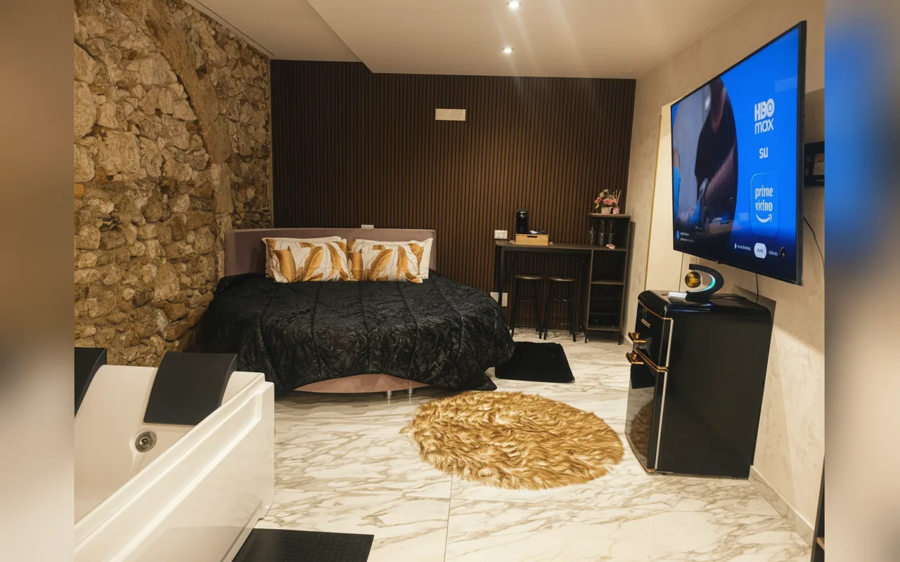 Camera con bagno privato — Suite San Giovanni, Gela (Sicilia) (foto 25)